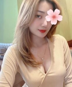 Làn da căng bóng, Lệ Hằng đùa vui: “chị cũng là một Máy bay bà già”